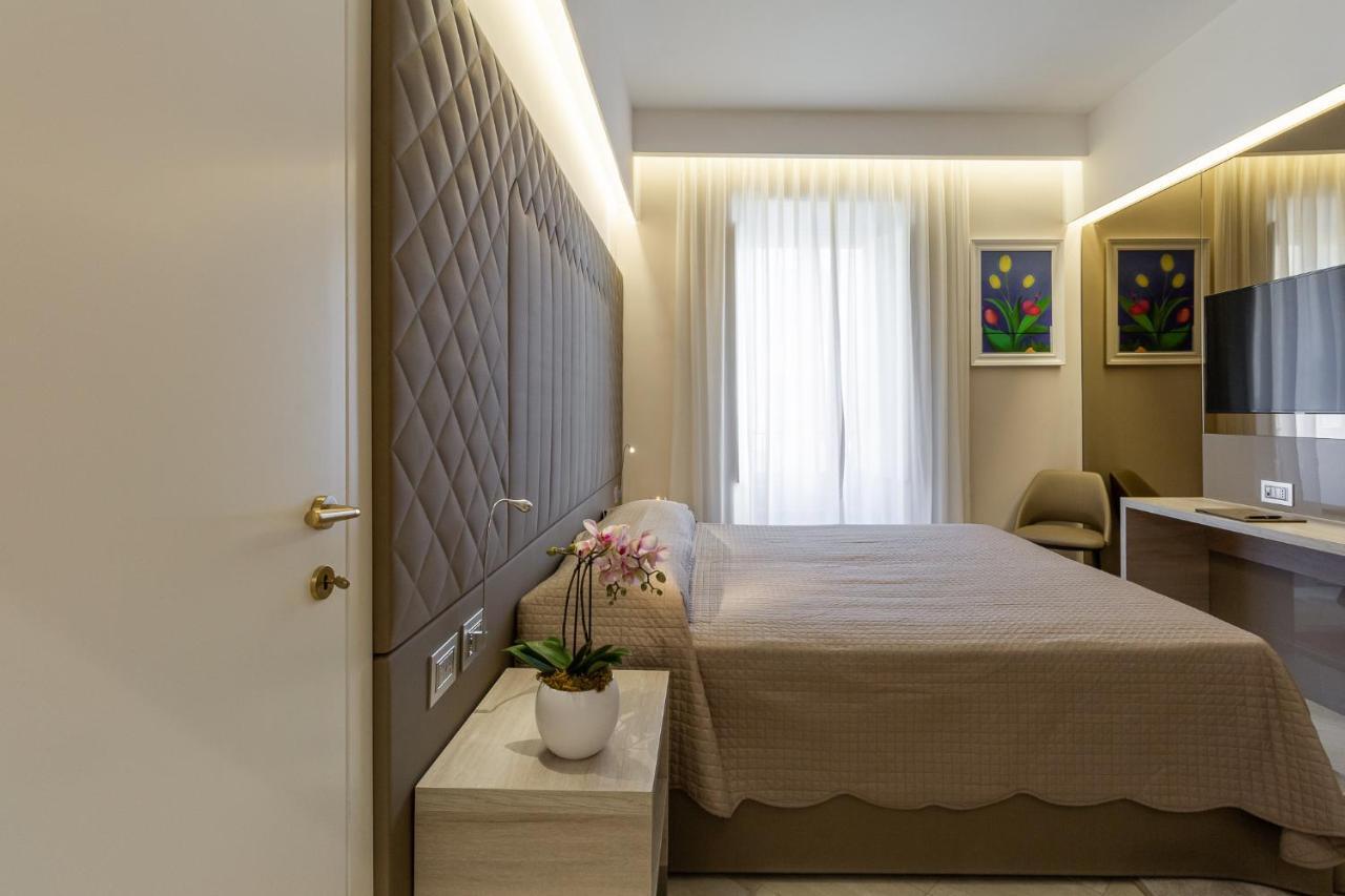 Harry'S Bar Trevi Luxury Apartments - Spagna 罗马 外观 照片