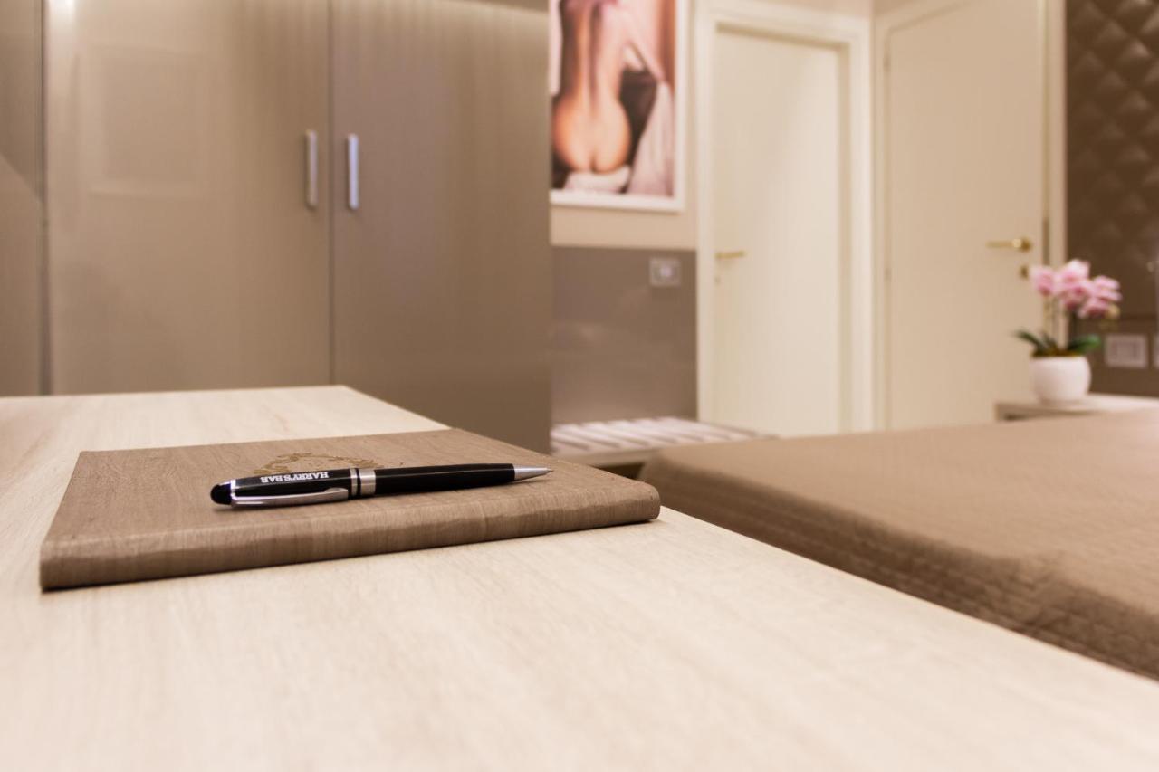 Harry'S Bar Trevi Luxury Apartments - Spagna 罗马 外观 照片