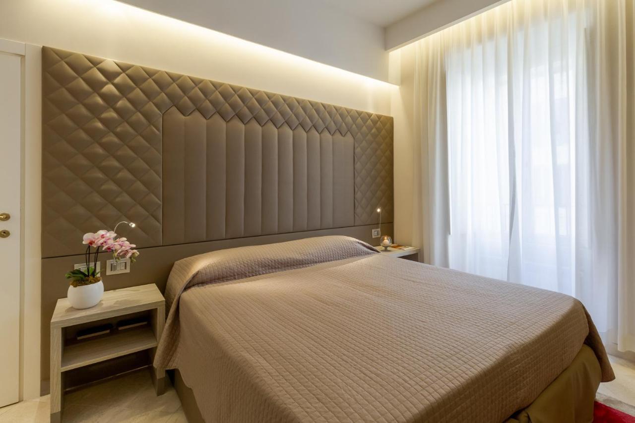 Harry'S Bar Trevi Luxury Apartments - Spagna 罗马 外观 照片